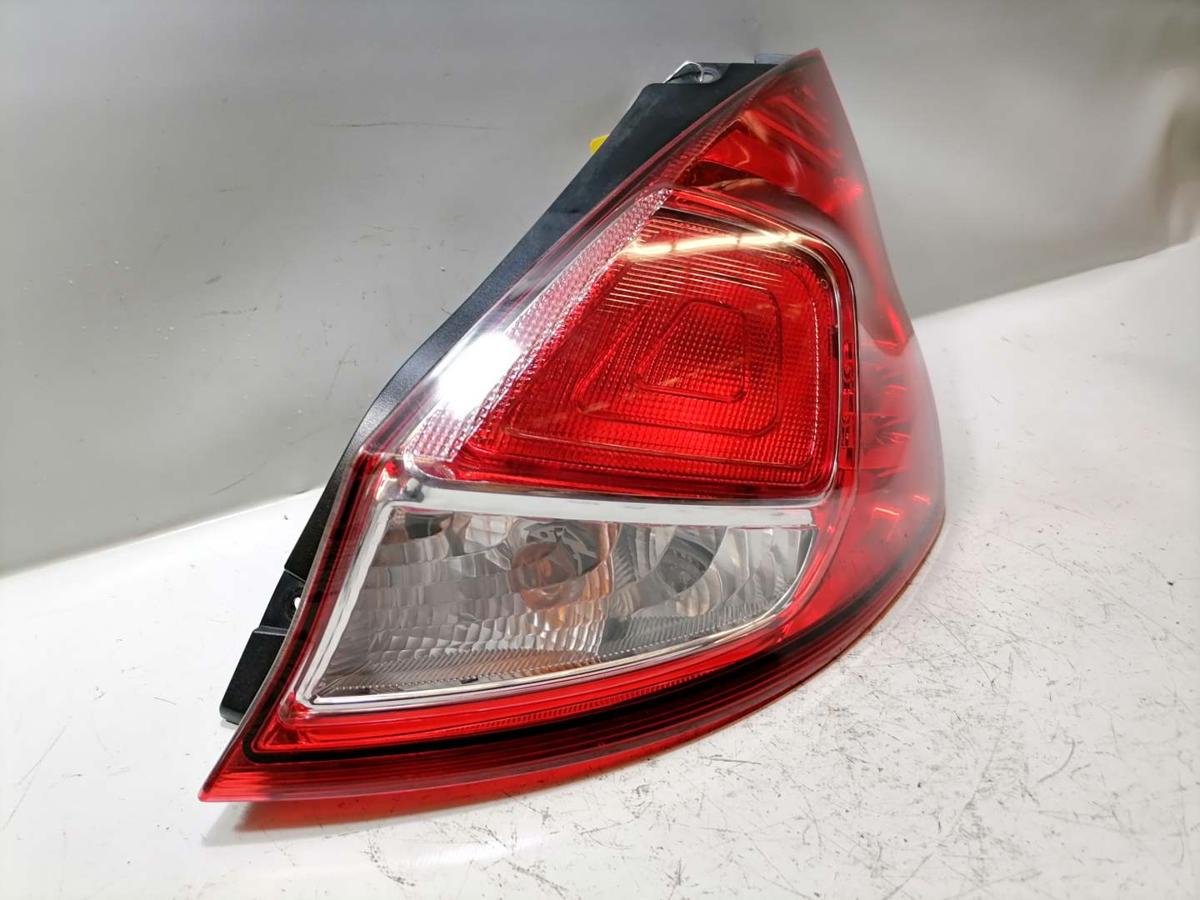 Ford Fiesta original Rücklicht Rückleuchte Schlussleuchte rechts Bj.2016